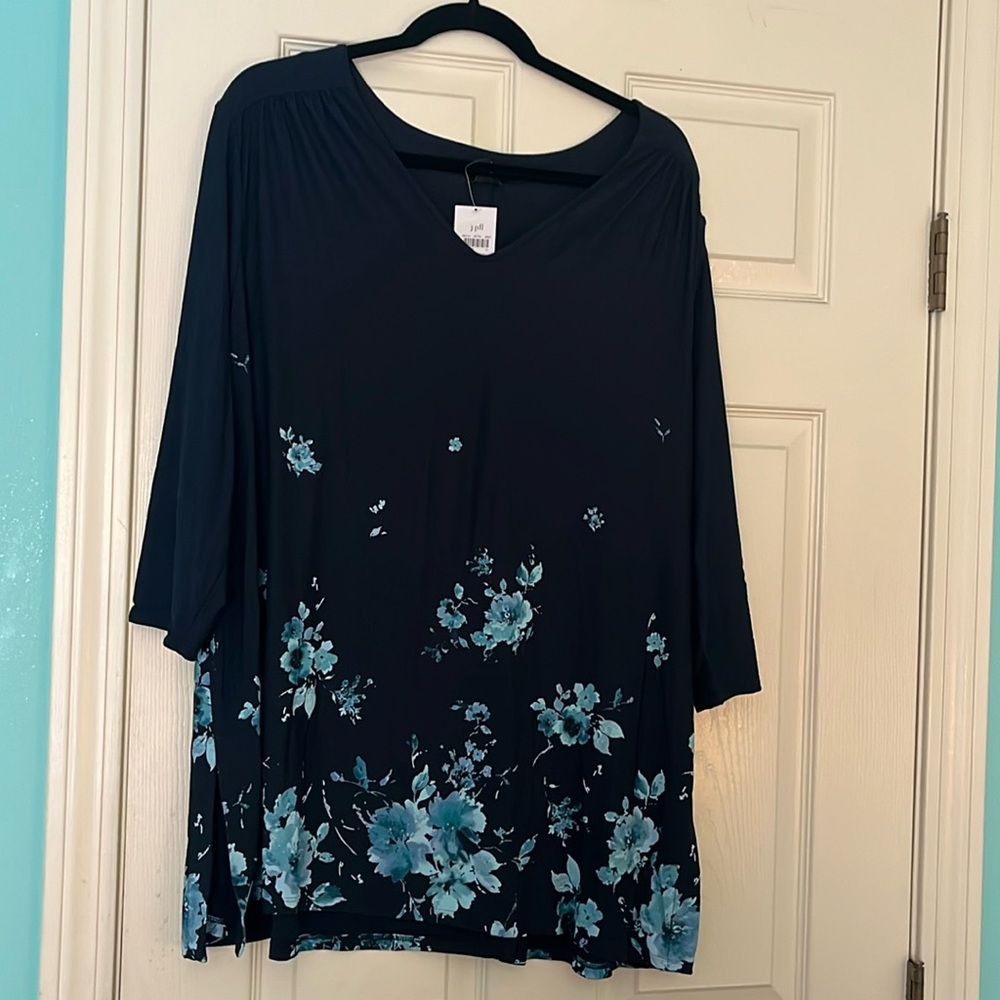 NWT JJill XL blue flowered top